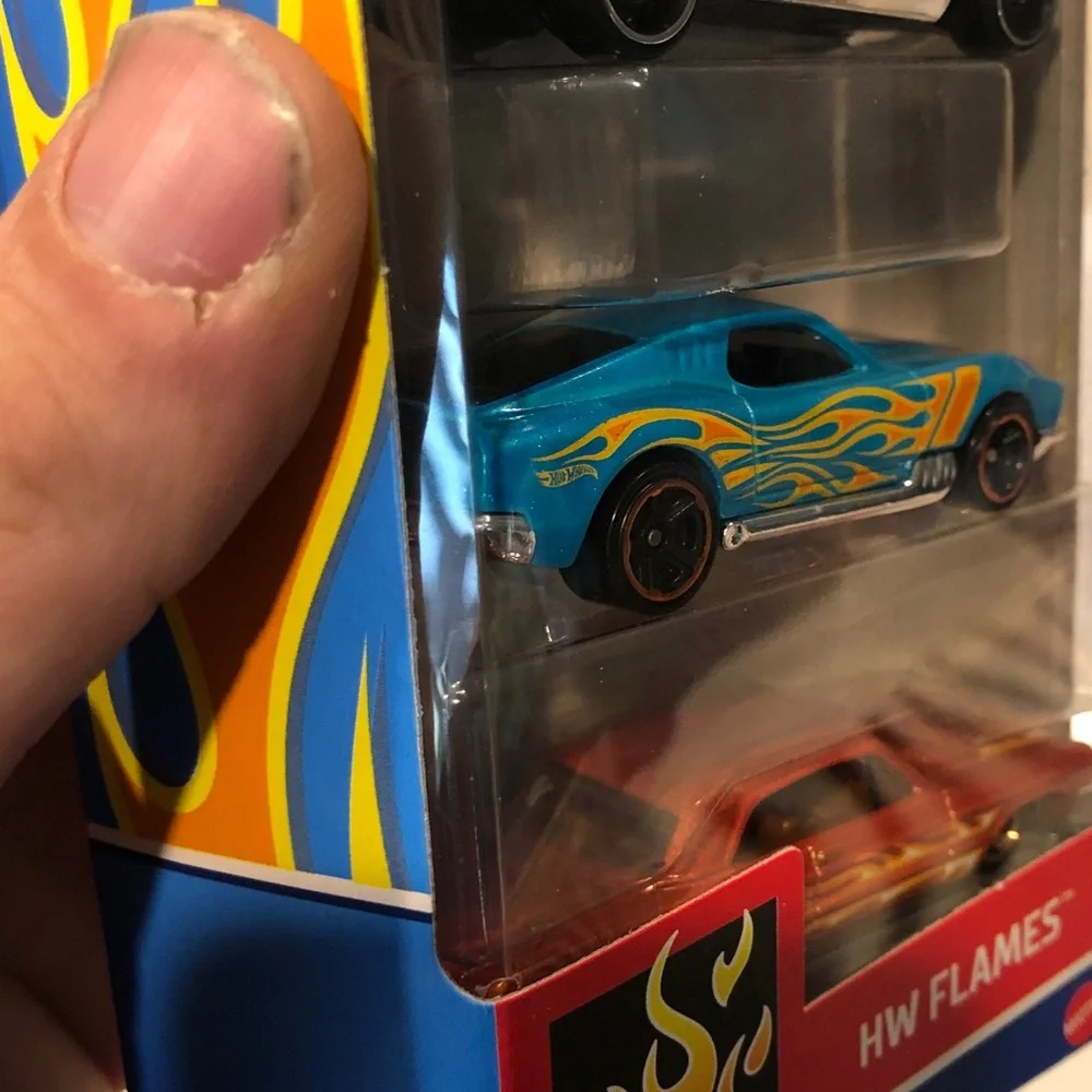 Mattel Hot Wheels Flames Die-Cast Car Set - Green, Red, Pink, Blue, Orange